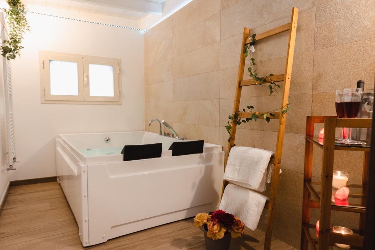 Casa Alera Con Idromassaggio Villa Lecce Ngoại thất bức ảnh